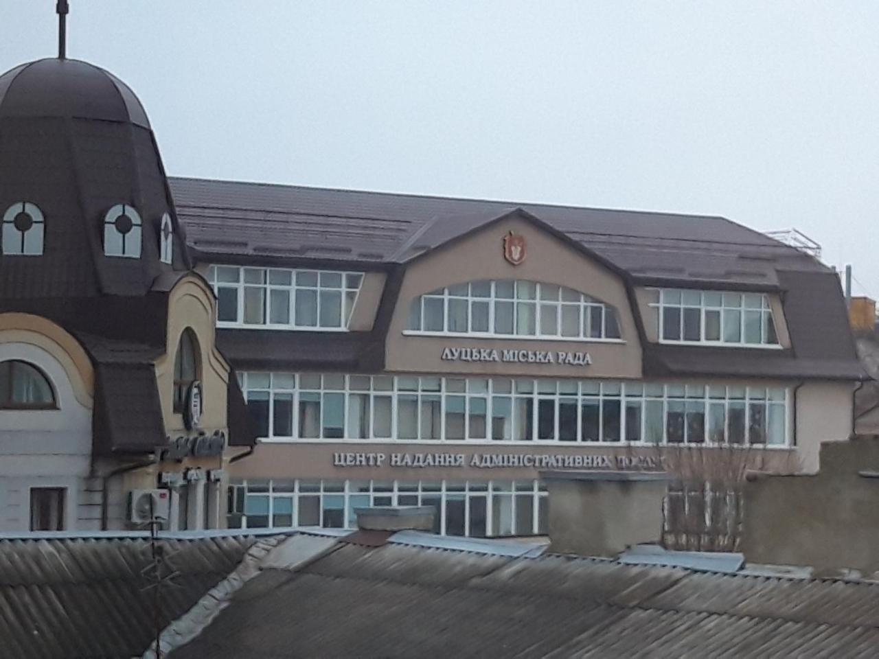 Apartment однокомнатная квартира-студия. новострой, центр города. Lutsk